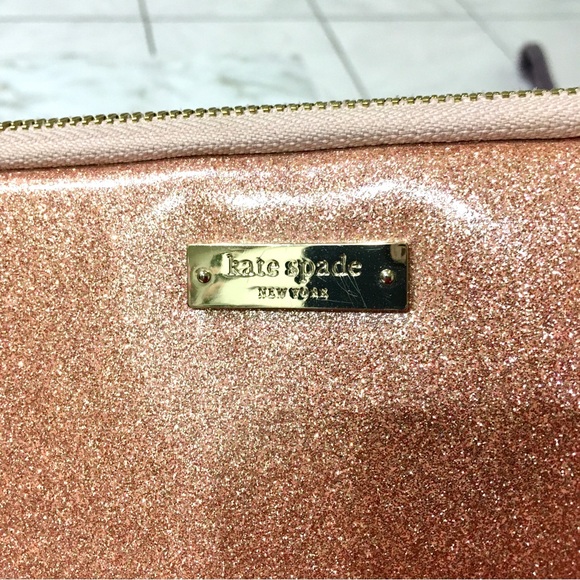 💝 KATE SPADE 💝 glittery padded pink laptop sleeve/protector size 13.5 x 10” - Picture 2 of 7